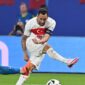 Dramatis! Turki raih tiket ke babak 16 besar Euro 2024 setelah mengalahkan Republik Ceko 2-1. Hakan Calhanoglu dan Cenk Tosun jadi pahlawan kemenangan. | Instagram/@euro2024