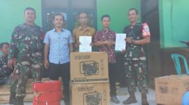 Batuud Koramil 0622-01/Cisolok Dampingi Pelaksanaan Giat Pembagian Pompa Air Kepada Kelompok Tani