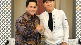 Shin Tae-yong resmi memperpanjang kontraknya bersama Timnas Indonesia hingga 2027! Siap untuk melihat lebih banyak prestasi dari skuad Garuda di bawah asuhannya? | Instagram/@erickthohir