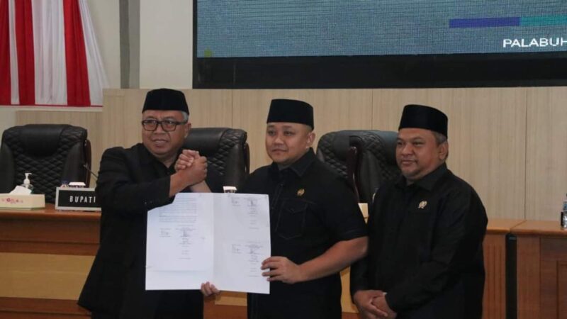 Paripurna DPRD Dihadiri Bupati Sukabumi Bahas Raperda RPJPD 2024-2025