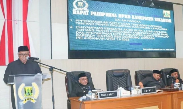 Paripurna DPRD Kabupaten Sukabumi Bahas Raperda KLA dan LPJ APBD 2023