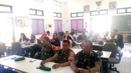 Danramil 2201/Cisolok Dan Anggota Hadiri Acara Deklarasi Netralitas TNI-Polri, ASN Dan Kades