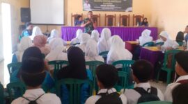 Babinsa Citarik Koramil 2202/Palabuhanratu Laksanakan Sosialisasi Bahaya Narkoba Ke Siswa Siswi SMK Yasifa