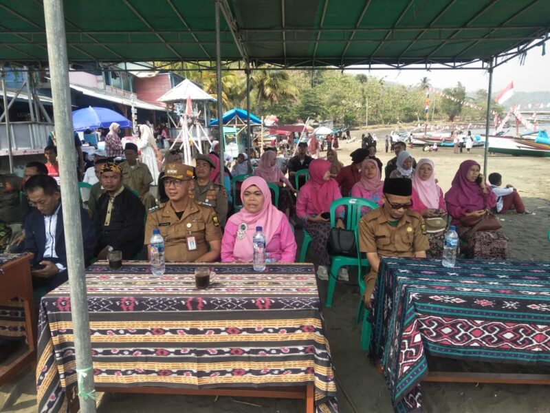 Syukuran Nelayan di Desa Sanggrawayang Simpenan, Berharap Berkah ikan melimpah