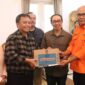 Sekda Kabupaten Sukabumi Hadiri Penyerahan Bantuan Beras CPPD Dari Pemprov Jabar