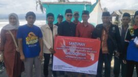 Pesantren Shiddiqiyyah Salurkan Bantuan untuk Korban Banjir di Palabuanratu