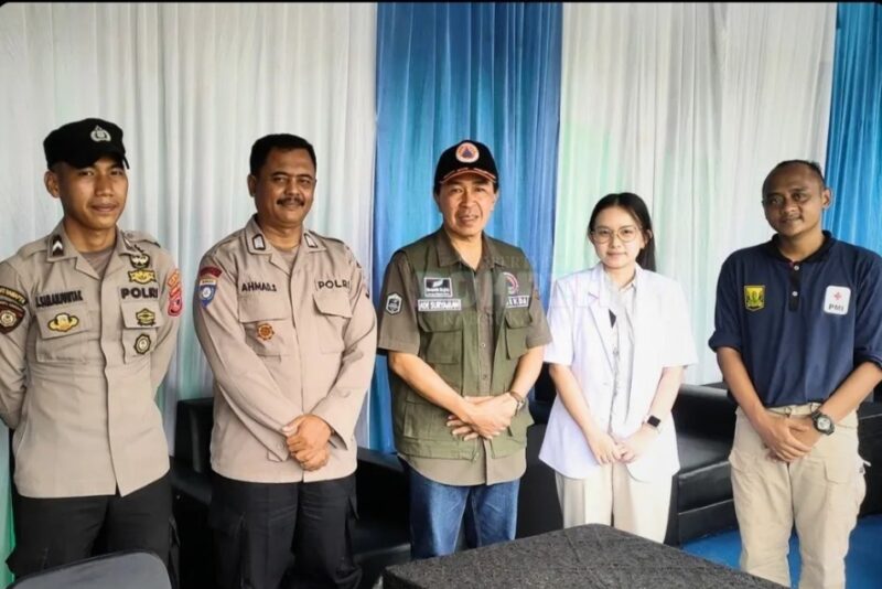 Sekda Tinjau Posko Pengamanan Natal dan Tahun Baru di Parungkuda