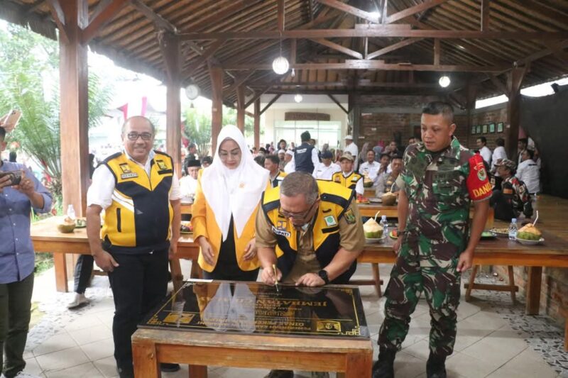 Peresmian Jembatan Cilalai Warungkiara