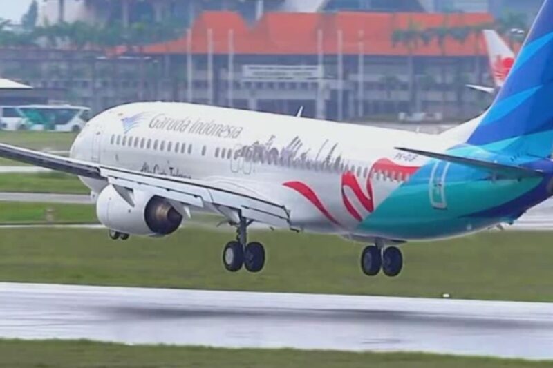 Biaya avtur, sewa pesawat, dan layanan bandara jadi alasan utama harga tiket pesawat mahal. Begini penjelasan Bos Garuda. | Instagram.com/garuda.indonesia