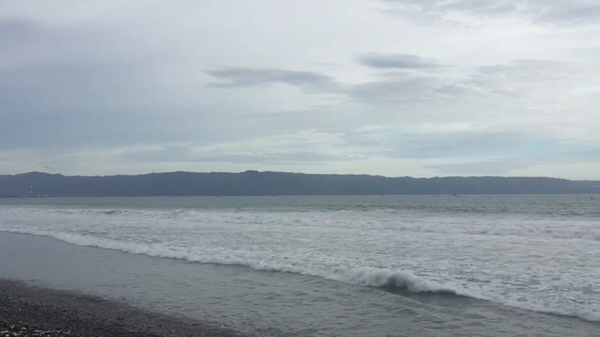 Jaga alam, nikmati keindahannya!
Dinas Pariwisata Kabupaten Sukabumi mewajibkan seluruh destinasi wisata menerapkan konsep ramah lingkungan.