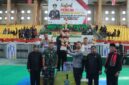 Festival Pencak Silat Kapolres Sukabumi Cup I 2025 resmi ditutup! Acara penuh semangat ini dihadiri oleh berbagai pejabat daerah dan tokoh pencak silat.