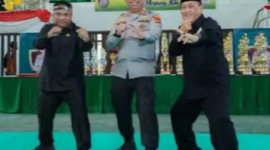 Ketua DPRD Kabupaten Sukabumi, Budi Azhar Mutawali, menghadiri pembukaan Festival Pencak Silat Kapolres Sukabumi CUP I 2025 di GOR Venue Tinju Palabuhanratu.