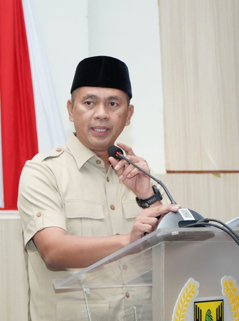 Fraksi Gerindra mendorong transformasi BPR menjadi BPR Syariah dan memperluas nomenklaturnya menjadi Bank Pembangunan Daerah.