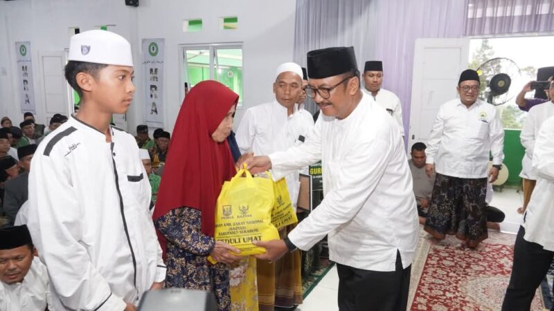 Pemerintah Kabupaten Sukabumi menggelar Muhibah Ramadhan 1446 H, dimulai dari Kecamatan Kadudampit. Kegiatan ini menjadi ajang silaturahmi sekaligus upaya percepatan pembangunan berbasis potensi daerah. !