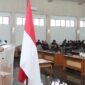 DPRD Kabupaten Sukabumi menggelar Rapat Paripurna membahas penyempurnaan Raperda tentang Produk Hukum Daerah serta laporan reses pertama tahun 2025. Bupati Sukabumi H. Asep Japar menegaskan pentingnya regulasi yang terstruktur untuk memberikan kepastian hukum bagi masyarakat.