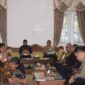 Wakil Bupati Sukabumi, H. Andreas, memimpin Rapat Koordinasi Penyusunan RPJMD 2025-2029 di Pendopo Sukabumi. Fokus utama dalam perencanaan ini adalah penguatan sosio-ekonomi dan tata kelola pemerintahan di sektor unggulan sebagai transformasi pembangunan daerah.