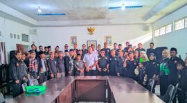 Pengurus IPSI Kabupaten Sukabumi mempertanyakan penunjukan Plt IPSI oleh KONI. Mereka menegaskan bahwa kepengurusan masih aktif dan menjalankan roda organisasi dengan baik. Audiensi pun digelar untuk meminta kejelasan terkait keputusan tersebut.