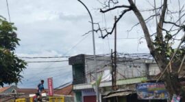 Taman Tenjoresmi jadi pilihan utama ngabuburit warga Palabuhanratu dengan suasana hijau dan udara sejuk. | Istimewa