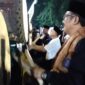 Bupati Sukabumi H. Asep Japar bersama Forkopimda memeriahkan Gema Takbir Sukabumi Mubarakah 1446 H/2025 M dengan pemukulan bedug serentak di Alun-alun Palabuhanratu.