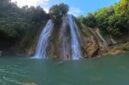 Nikmati keindahan alam yang menakjubkan di Curug Cikaso, Sukabumi! Tiga air terjun dalam satu lokasi menghadirkan suasana sejuk dan menenangkan, cocok untuk melepas penat dan menikmati pesona alam yang masih asri.