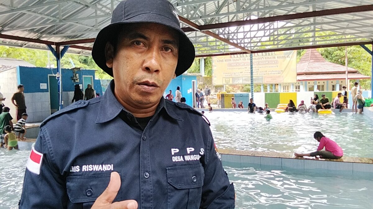 Kolam rendam air panas BUMDes Wangunsari resmi dibuka! Destinasi wisata baru ini diharapkan dapat meningkatkan pendapatan desa sekaligus memberdayakan masyarakat setempat. 