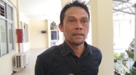 Perwakilan PT Golden bersama Sekda Kabupaten Sukabumi dan Dinas Pertanian menghadiri rapat koordinasi sebagai respon cepat terhadap persoalan banjir yang berdampak pada lahan pertanian warga. 