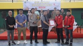 May Day di Sukabumi diperingati dengan cara damai dan dialogis. FSB KIKES KSBSI Sukabumi Raya gelar halal bihalal dan curhat buruh bersama Wakil Bupati H. Andreas, membuka ruang aspirasi tanpa aksi turun ke jalan.
