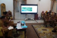 Pemkab Sukabumi merancang 11 program prioritas dalam RPJMD 2025–2029 dengan fokus pada infrastruktur, kesehatan, ekonomi, pertanian, dan pariwisata. Salah satu program, layanan kesehatan gratis di Puskesmas, telah mulai direalisasikan.