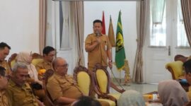 Pemerintah Kabupaten Sukabumi menggelar rapat strategis di Pendopo Sukabumi untuk membahas penajaman prioritas pembangunan dan pendekatan tematik dalam rancangan RPJMD 2025–2029.