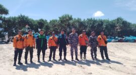 Tim gabungan terus melanjutkan pencarian korban kecelakaan laut di perairan selatan Sukabumi.
