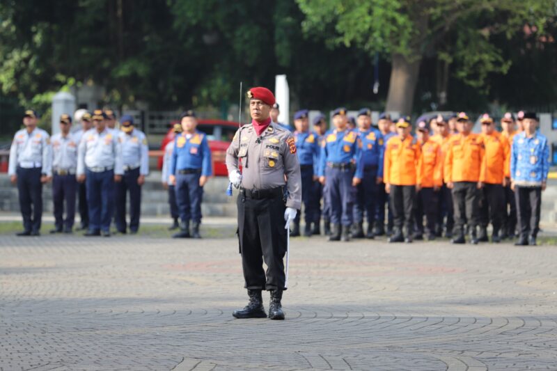 Dinas Perhubungan Kabupaten Sukabumi turut ambil bagian dalam upacara peringatan Hari Lahir Pancasila ke-80 di Alun-Alun Palabuhanratu.