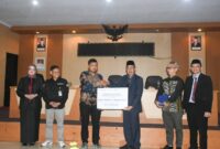 Bappelitbangda Kabupaten Sukabumi gelar Forum Evaluasi Akhir Program YESS 2025. Kepala Bappelitbangda Aep Majmudin