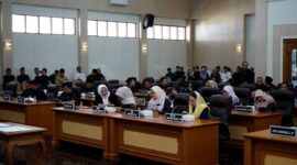Dishub Kabupaten Sukabumi dukung pengesahan dua Raperda strategis sebagai wujud komitmen terhadap transparansi anggaran dan kesiapan Pilkada 2029.