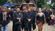 Ritual adat Seren Taun ke-446 kembali digelar khidmat di Kampung Adat Kasepuhan Sinar Resmi.