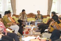 Bupati Sukabumi H. Asep Japar bersama Sekda Ade Suryaman mengikuti Rapat Koordinasi Persiapan Fasilitasi RKPD Tahun 2026
