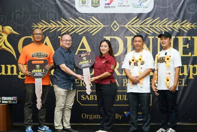 Gala dinner jelang Lomba Kicau Burung Piala DPRD Kabupaten Sukabumi 2025 berlangsung hangat di Grand Inna Samudera Beach Hotel,