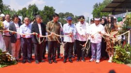 Bupati Sukabumi resmikan RDF Cimenteng 