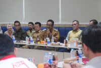 Bappelitbangda Kabupaten Sukabumi dorong sinergi dunia usaha dan pemerintah melalui penyelarasan program CSR dengan prioritas pembangunan daerah.
