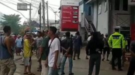 Viral video nelayan Palabuhanratu kecewa tak bisa isi BBM pakai jeriken di SPBU 34.433.04.