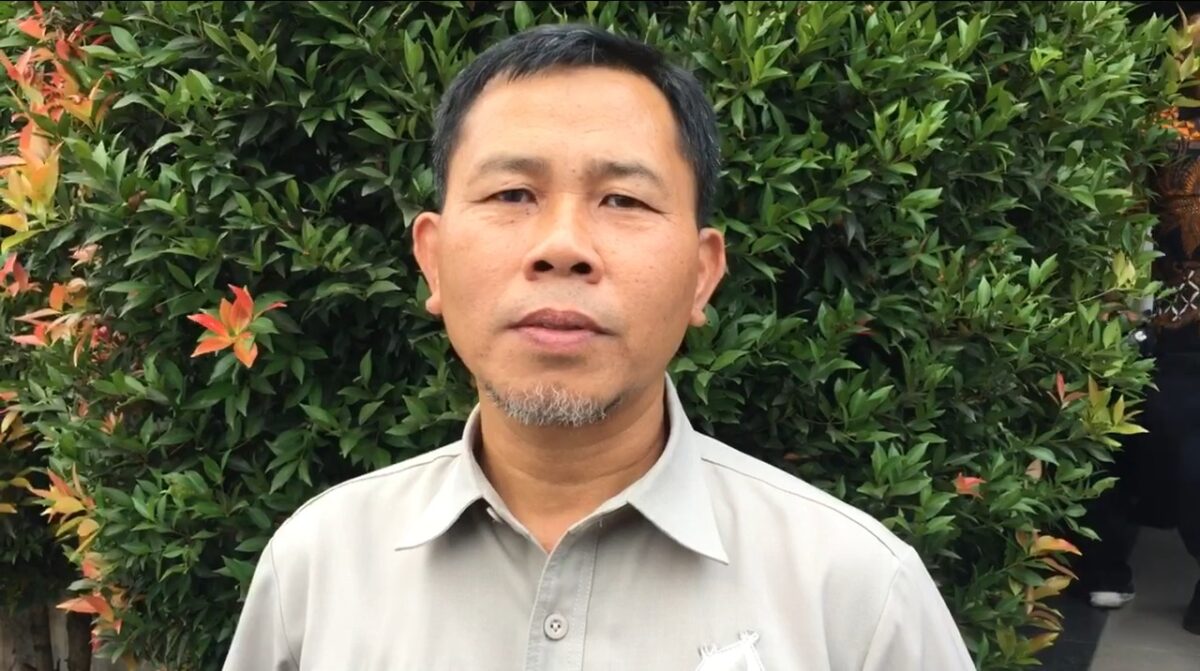 DPMD Kabupaten Sukabumi menunjuk Sekretaris Desa Ika Karmilah sebagai Plt Kepala Desa Cikujang.