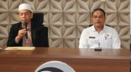 Pengajian rutin setiap hari Rabu menjadi wadah pembinaan rohani bagi seluruh pegawai DPMD Kabupaten Sukabumi.