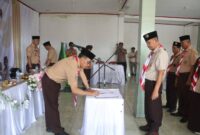 Sekda Kabupaten Sukabumi Ade Suryaman melantik 19 pengurus Mabiran dan Kwarran Gerakan Pramuka Cisaat masa bakti 2025–2028 organisasi.