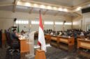 DPRD Kabupaten Sukabumi menggelar rapat paripurna dengan agenda penyampaian pandangan umum fraksi terhadap Raperda Perubahan APBD 2025.