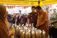 Pasar murah Kejaksaan Negeri Kabupaten Sukabumi hadir untuk membantu memenuhi kebutuhan pokok masyarakat,