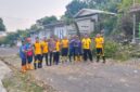Dinas Damkar Kabupaten Sukabumi bersama Dalmas Polres
