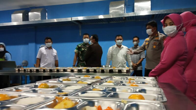 Wakil Bupati Sukabumi H. Andreas kagum dengan peresmian SPPG Polres Sukabumi