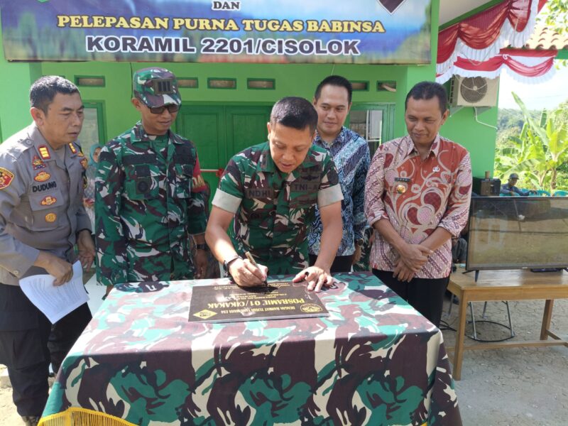 Dandim 0622/Kabupaten Sukabumi Letkol Kav Andhi Ardana Valerianda meresmikan Posramil 01/Cikakak