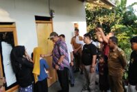 Bupati Sukabumi H. Asep Japar bersama Anggota DPRD H. Junajah Jajah Nurdiansyah