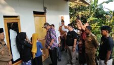 Bupati Sukabumi H. Asep Japar bersama Anggota DPRD H. Junajah Jajah Nurdiansyah