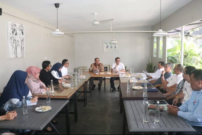 Bappelitbangda Kabupaten Sukabumi dorong perlindungan pekerja sektor informal melalui BPJS